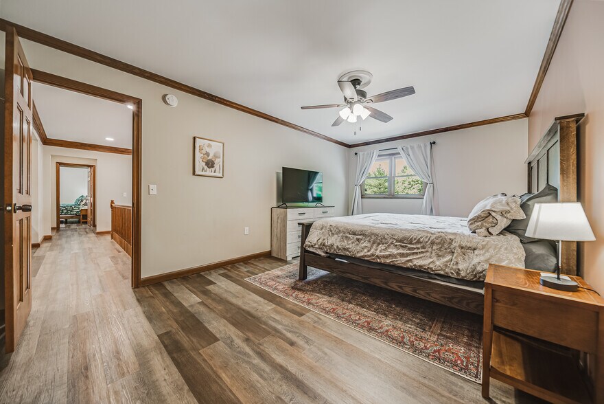 More Photos Of 23095 Buena Vista Rd, Rockbridge Apartments For Sale