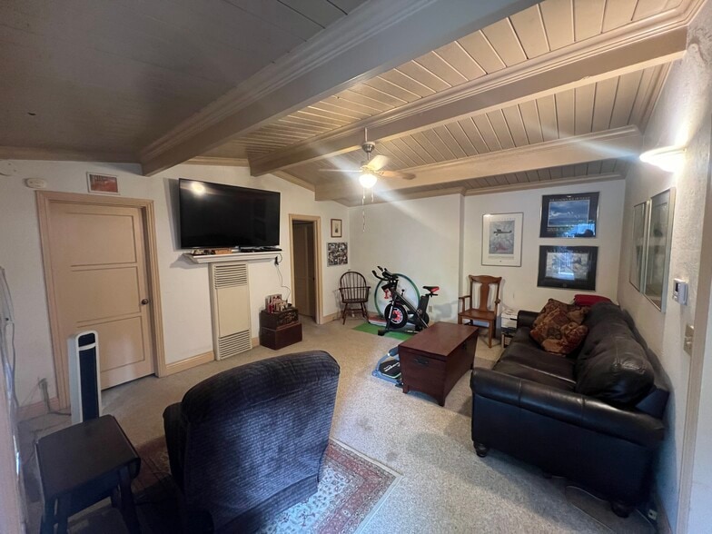 More Photos Of 1770 Parkside Dr., Walnut Creek Apartments For Sale