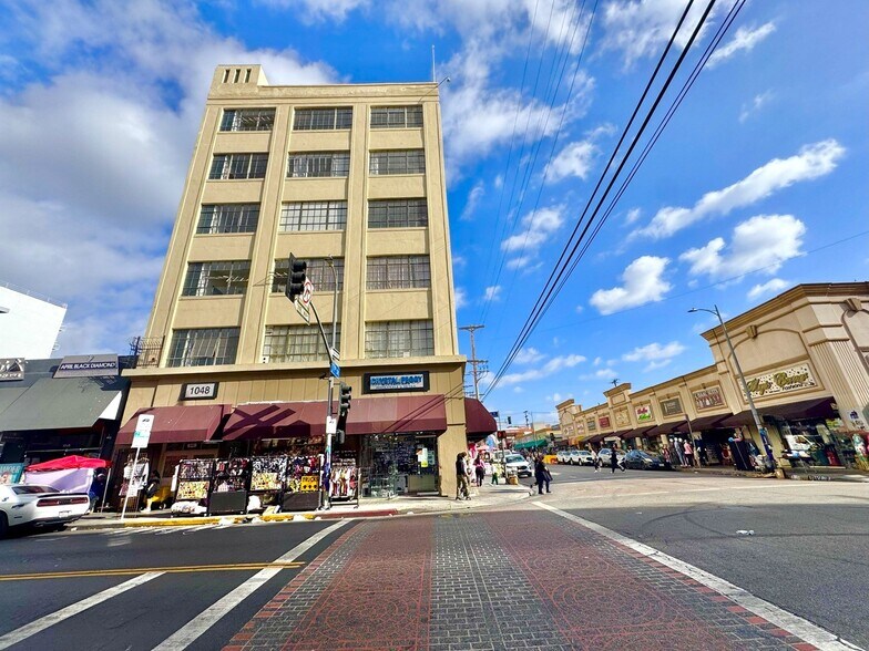 More Photos Of 1048 Santee St, Los Angeles Warehouse For Lease