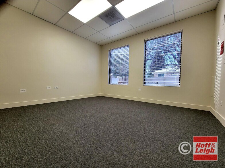 More Photos Of 1987 Wadsworth Blvd, Lakewood Office For Lease