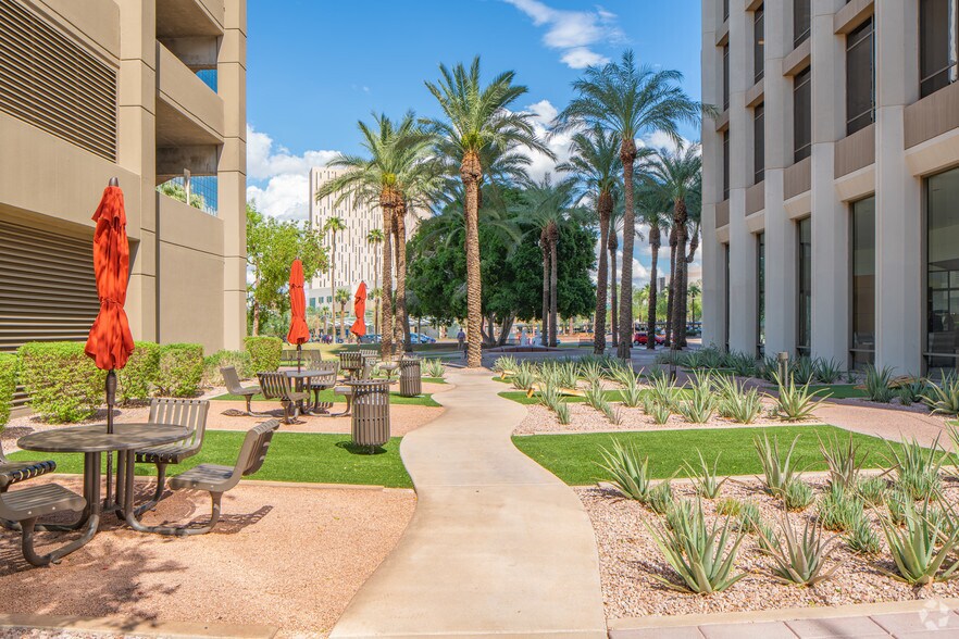 More Photos Of 3200 N Central Ave, Phoenix Office For Lease