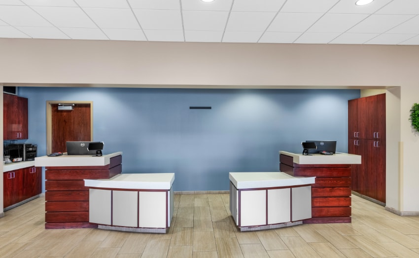 More Photos Of 265 33rd Ave, Columbus Hotel For Sale