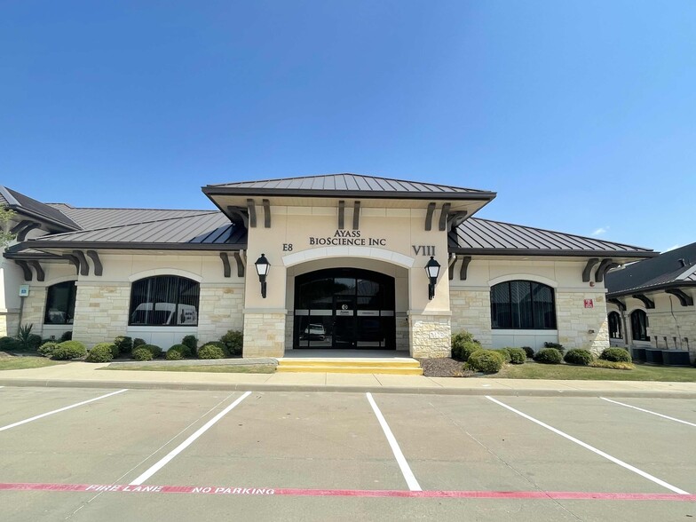 Primary Photo Of 8501 Wade Blvd, Frisco Medical For Sale