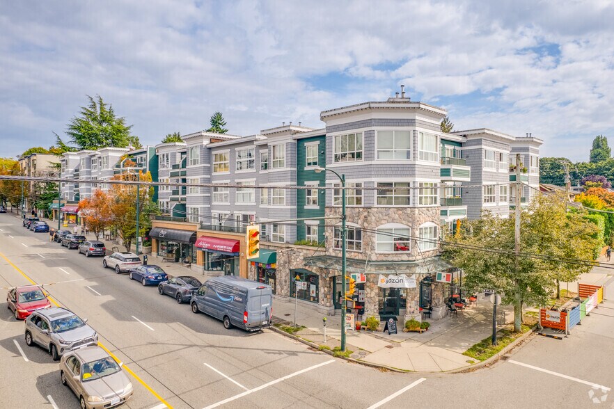 Primary Photo Of 2662 4th Av W, Vancouver Apartments For Sale