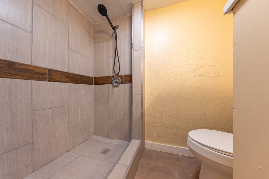 More Photos Of 84-1111 Hana St, Waianae Apartments For Sale