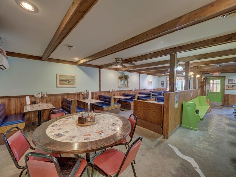 More Photos Of 10945 SE M-72 Hwy, Kalkaska Restaurant For Sale