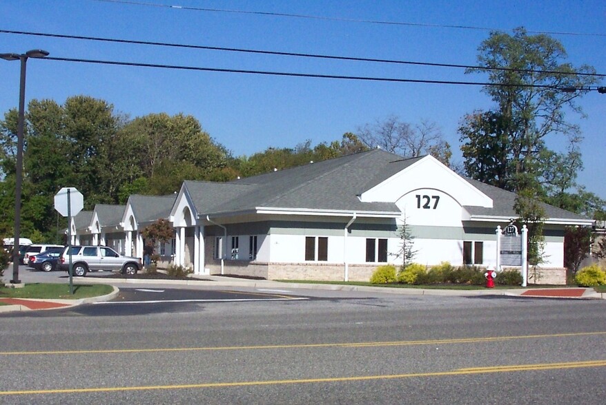 Primary Photo Of 127 Church Road, Mount Laurel Medical For Lease