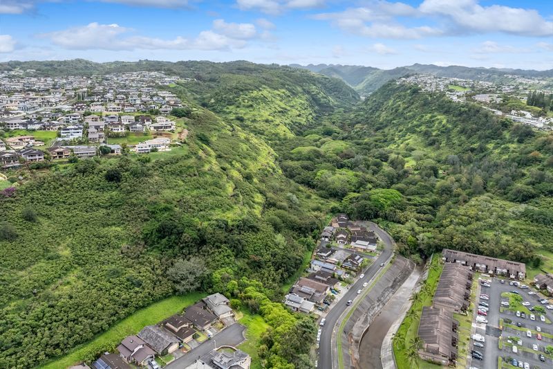 More Photos Of 98-673 Kilinoe St, Aiea Land For Sale