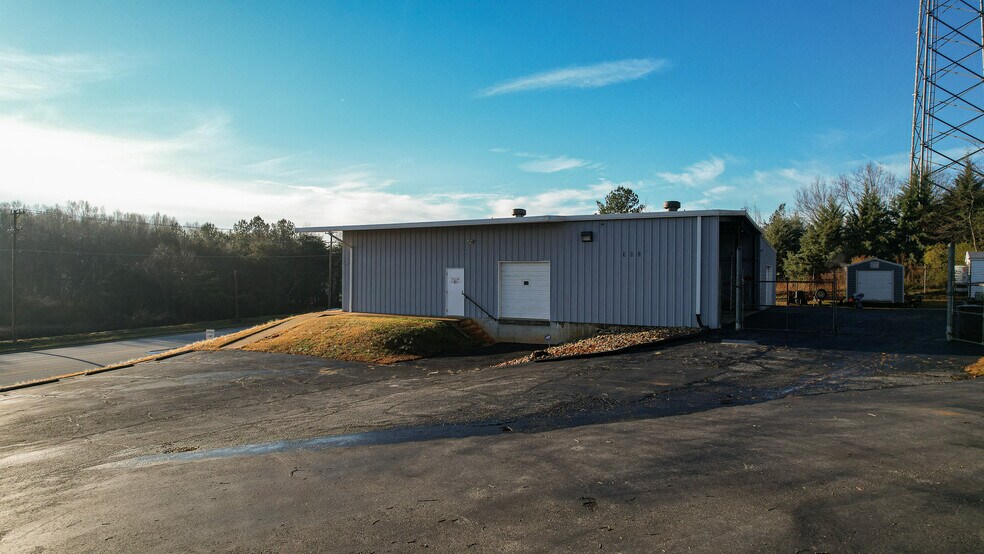 More Photos Of 103 N Highway 25 Byp, Greenville Warehouse For Sale