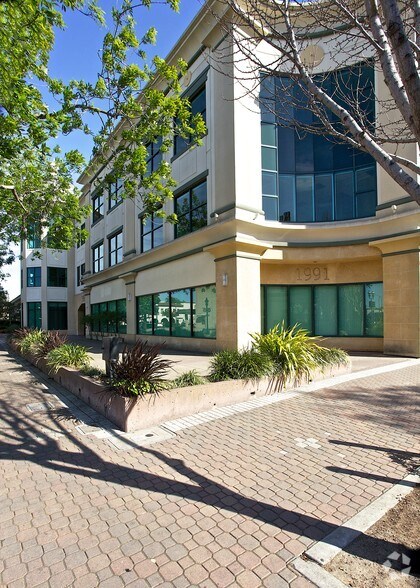 More Photos Of 1991 Broadway St, Redwood City Office For Lease