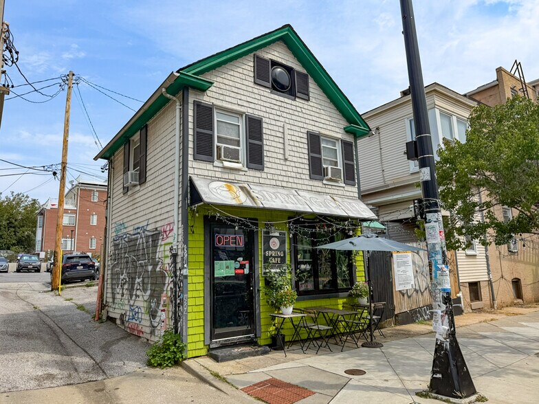 Primary Photo Of 900 W 36th St, Baltimore Storefront Retail Residential For Sale