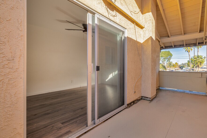 More Photos Of 165 N Hamilton Ave, Hemet Multifamily For Sale