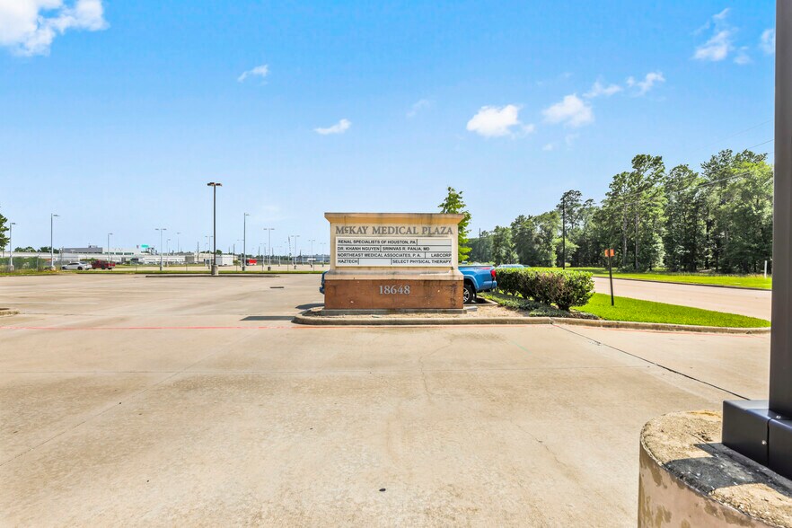 More Photos Of 18648 McKay Dr, Humble Medical For Lease