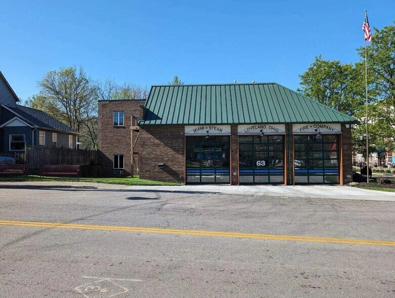 Primary Photo Of 100 E Loveland Ave, Loveland Police Fire Station For Sale