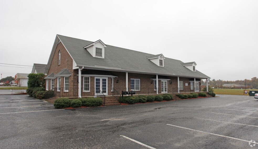 Primary Photo Of 528 Broad St, Sumter Office For Lease