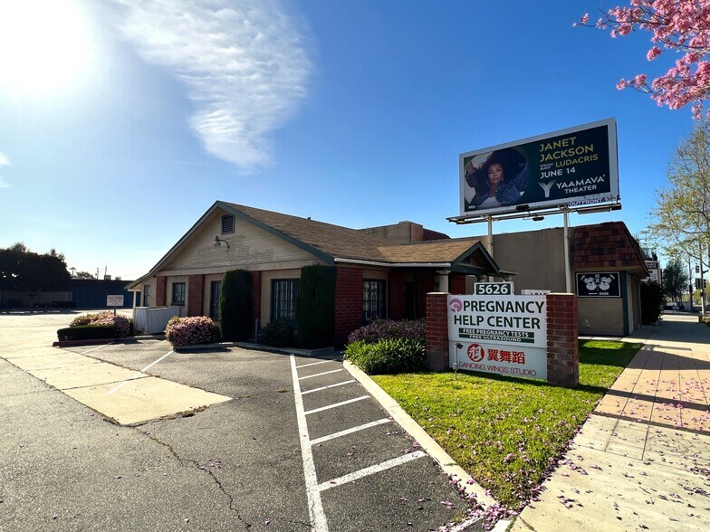 Primary Photo Of 5620 N Rosemead Blvd, Temple City Freestanding For Lease