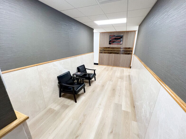 More Photos Of 808 W Indiana Ave, Midland Office For Sale