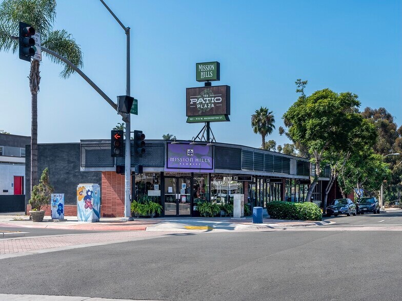 Primary Photo Of 901-915 W Washington St, San Diego Storefront For Lease