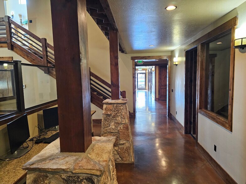 More Photos Of 58 N 1100 W, Payson Flex For Sale