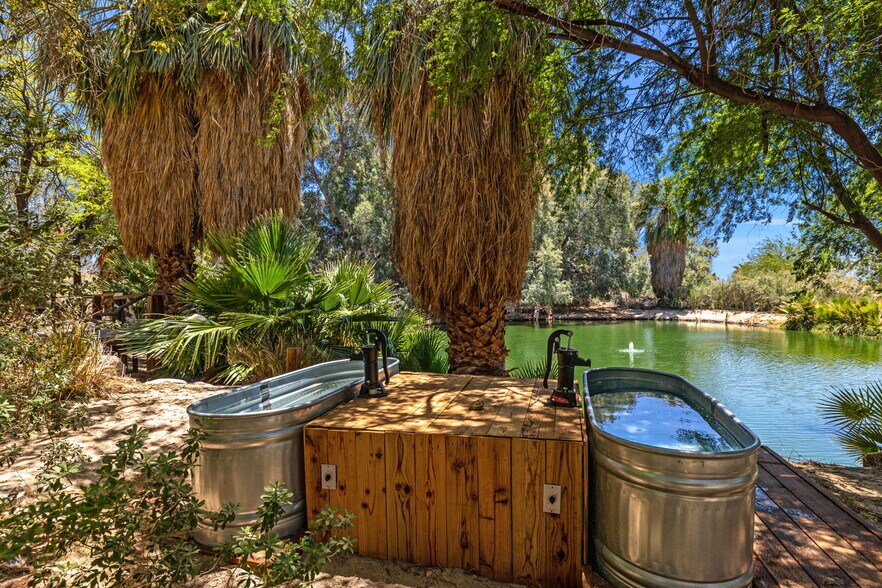 More Photos Of 14505 Yerxa Rd, Desert Hot Springs Hotel For Sale