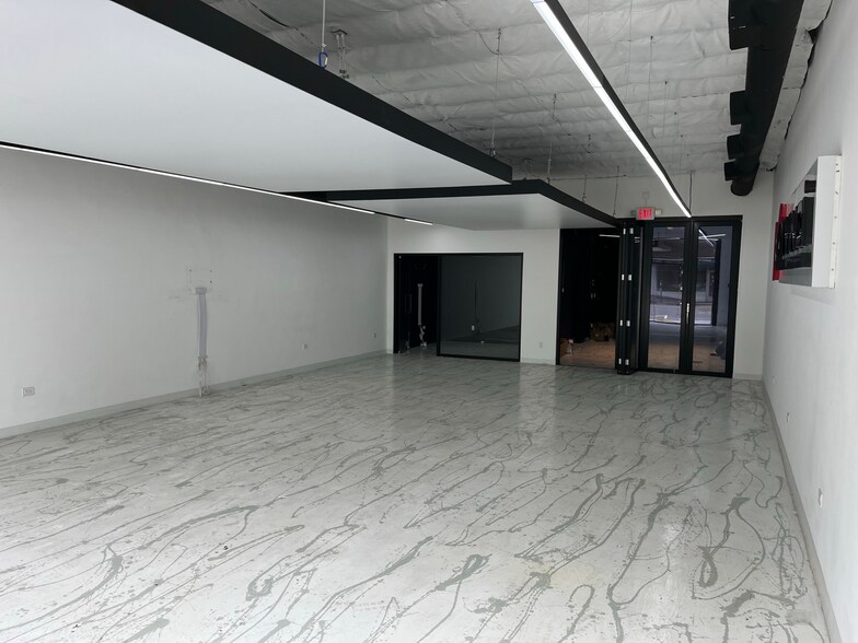 More Photos Of 854 S Robertson Blvd, Los Angeles Storefront Retail Office For Lease