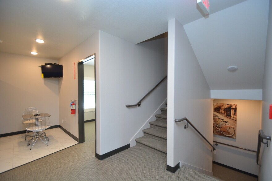 More Photos Of 6542 Greatwood Pky, Sugar Land Medical For Lease