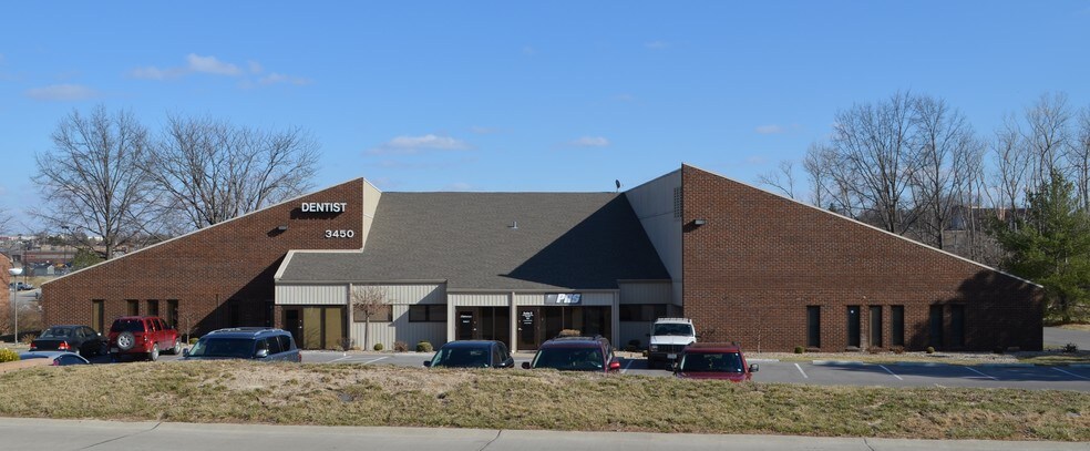 Primary Photo Of 3450 Bridgeland Dr, Bridgeton Medical For Lease