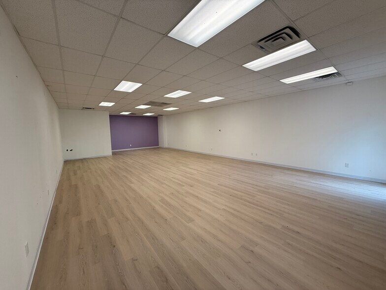 More Photos Of 1630 N College Ave, Fort Collins Freestanding For Lease
