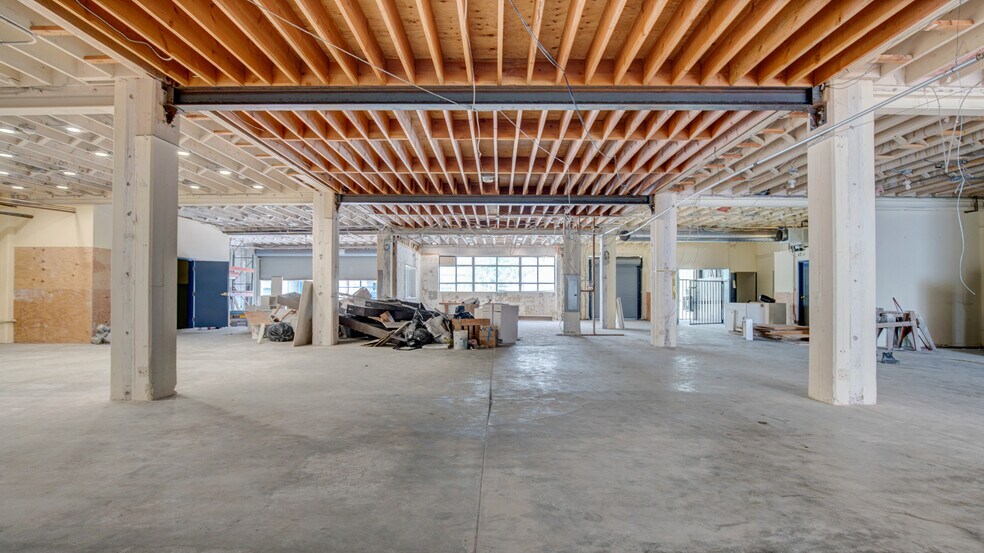 More Photos Of 132 9th St, San Francisco Research And Development For Lease