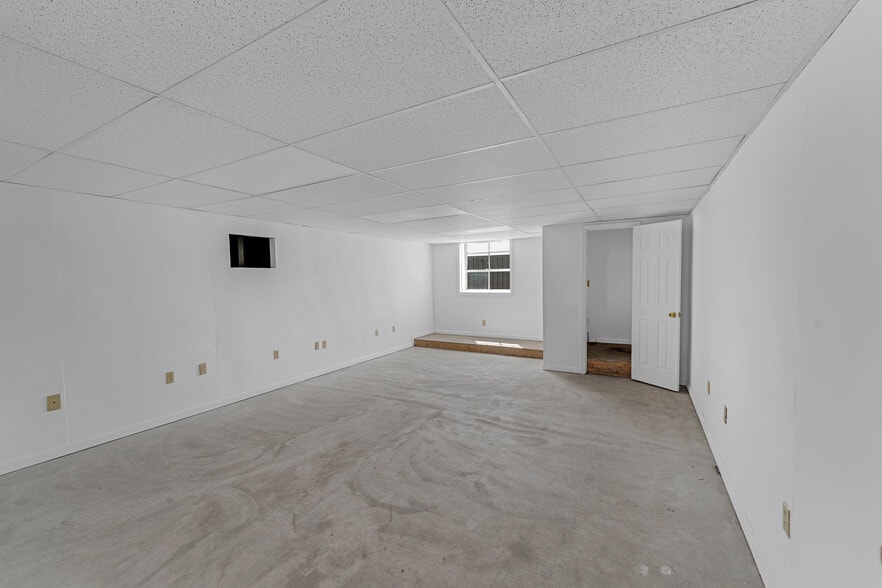More Photos Of 1212 Peeples St, Chattanooga Warehouse For Sale