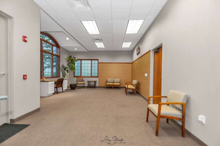More Photos Of 2825 W Division St, Manteno Medical For Sale
