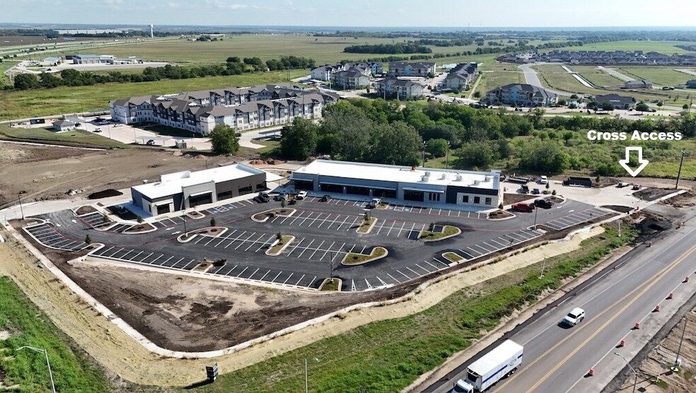 More Photos Of 2207 W San Antonio St, Lockhart Land For Sale