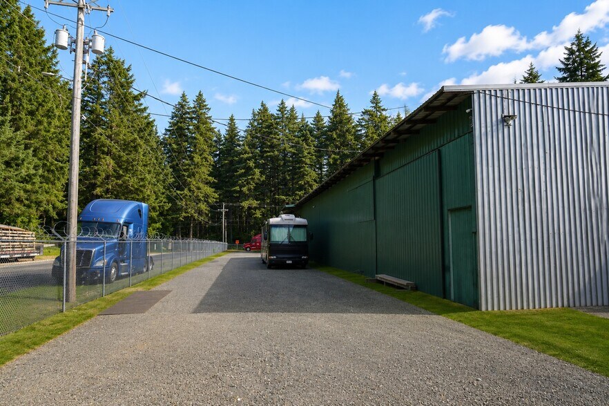 More Photos Of 20710 3rd Ave E, Spanaway Auto Repair For Sale