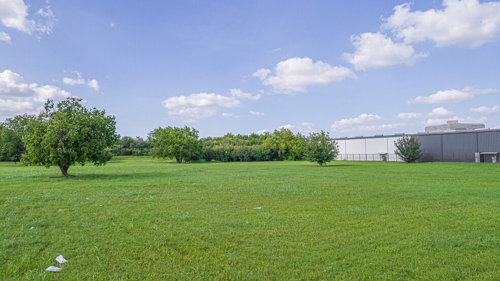 More Photos Of 10108 Bissonnet St, Houston Land For Sale