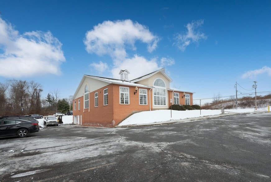 More Photos Of 48 Route 6, Yorktown Heights Medical For Sale