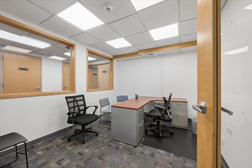 More Photos Of 6613-6621 Ogden Ave, Berwyn Storefront Retail Office For Sale