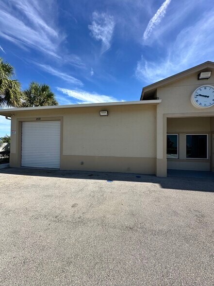 More Photos Of 2131-2141 SW Conant Ave Port, Port Saint Lucie Industrial For Lease
