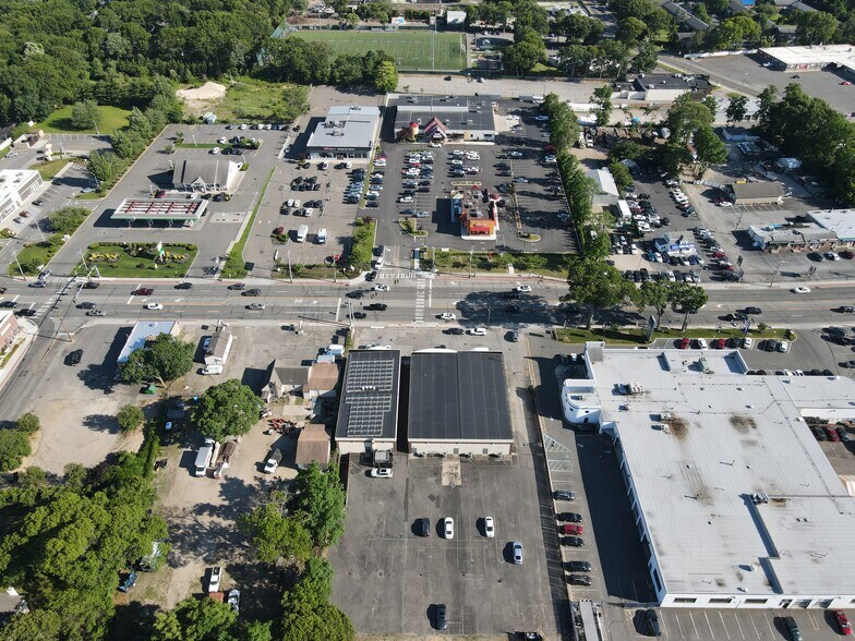 More Photos Of 1787-1797 Middle Country Rd, Centereach Storefront For Lease