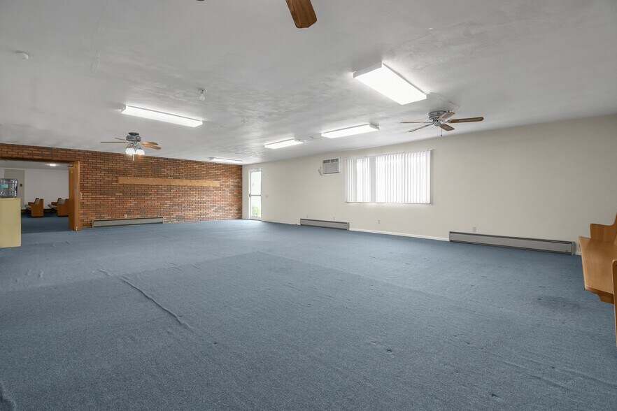 More Photos Of 2598 E Smiley Ave, Shelby Religious Facility For Sale