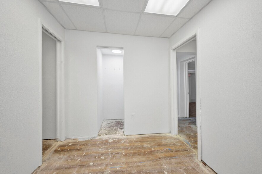 More Photos Of 3443 Tamiami Trl, Port Charlotte Medical For Lease