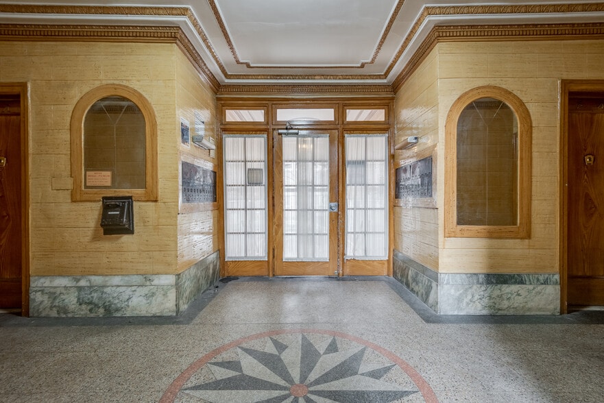 More Photos Of 87-87 116th St, Richmond Hill Multifamily For Sale