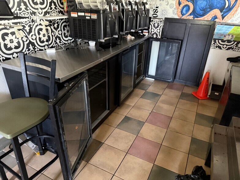 More Photos Of 125 N State Route 121, Warrensburg General Retail For Sale