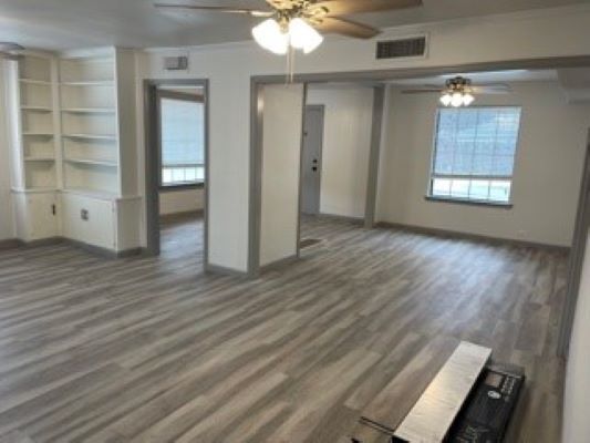 More Photos Of 110 E Pecan St, Gainesville Medical For Lease