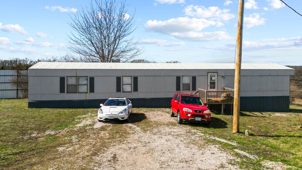 More Photos Of 210 Country Living Ln, Eldon Manufactured Housing Mobile Home Park For Sale