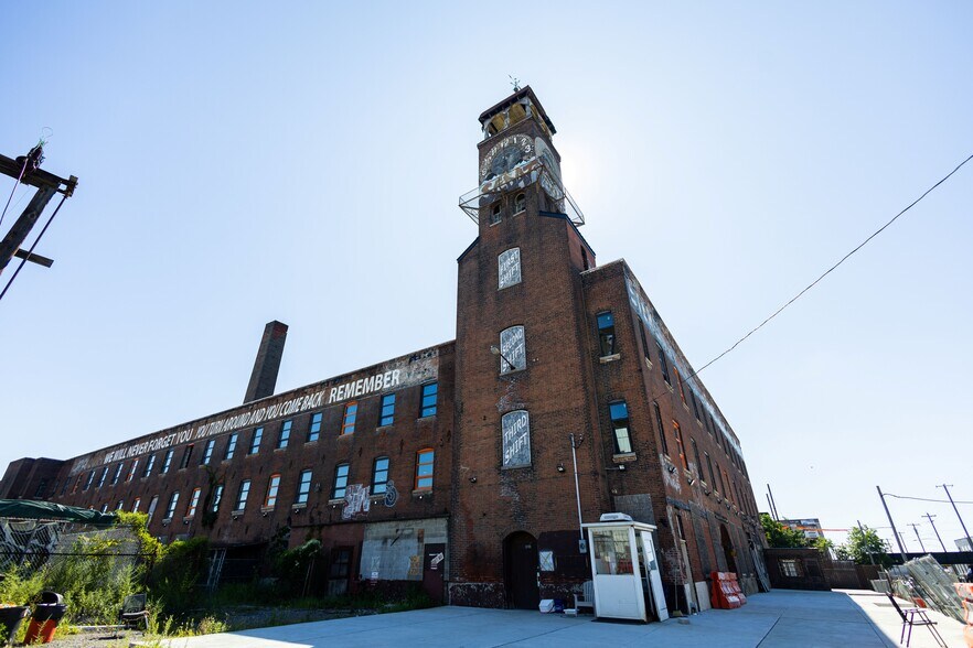 More Photos Of 2155 E Castor Ave, Philadelphia Manufacturing For Lease