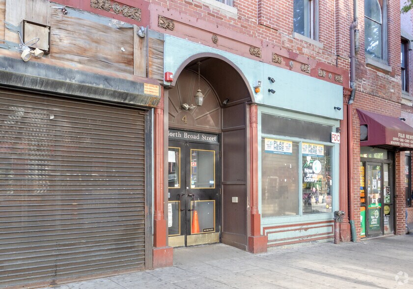 More Photos Of 2-8 N Broad St, Trenton Office For Sale