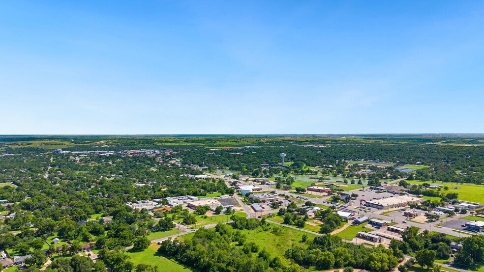 More Photos Of 4669 FM 973, Taylor Land For Sale