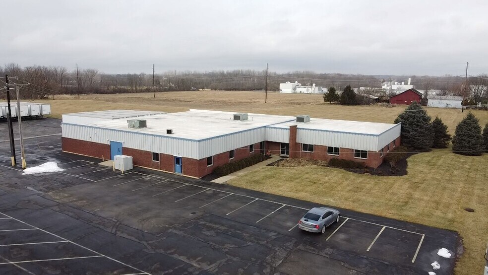 More Photos Of 720 S Edgewood Ave, Urbana Manufacturing For Lease