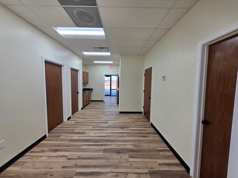 More Photos Of 5300 S Zero St, Fort Smith Storefront Retail Office For Sale
