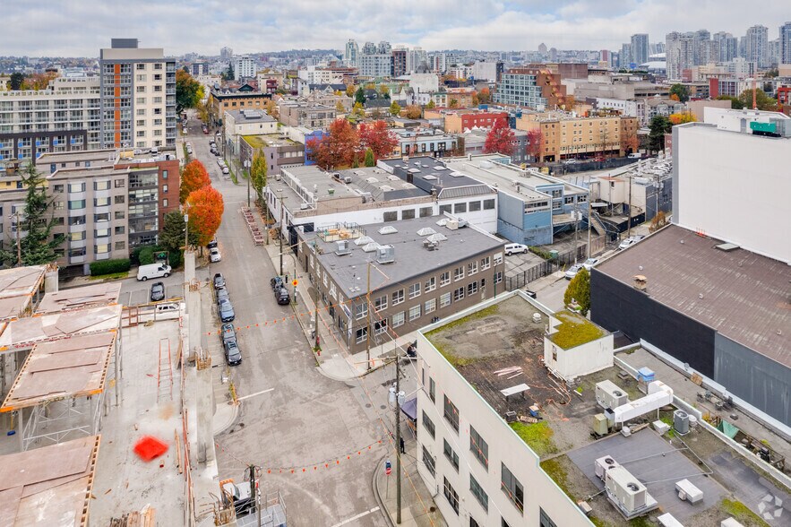 More Photos Of 49 Dunlevy Ave, Vancouver Loft Creative Space For Lease